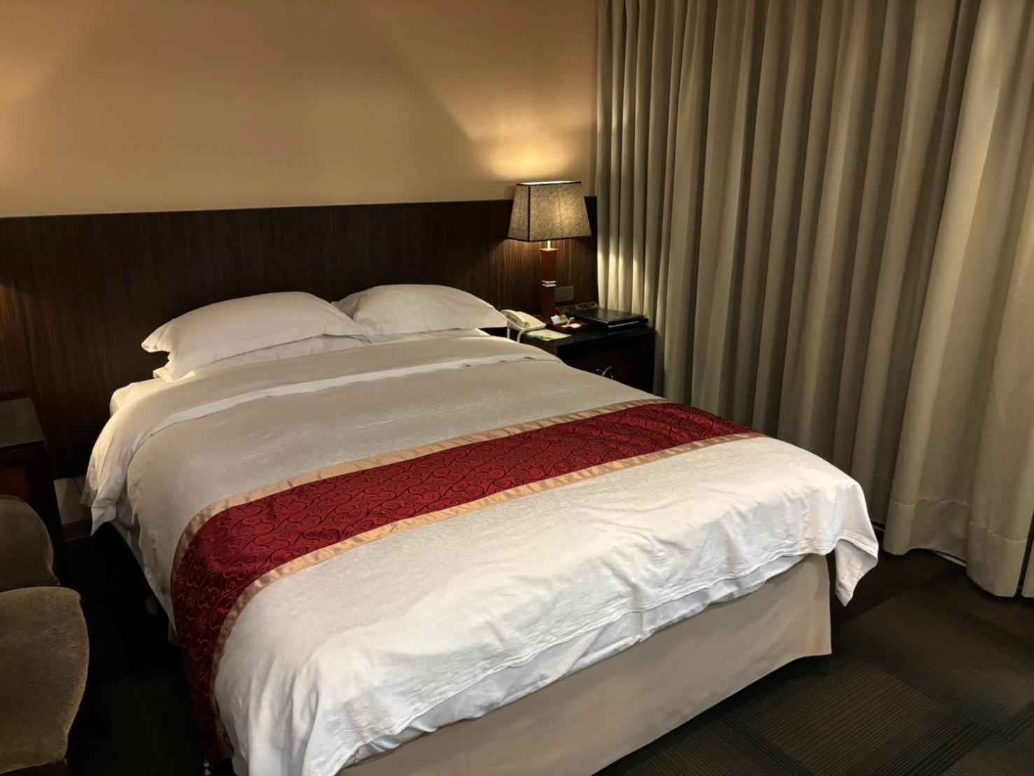 Yilan Art Spa Hotel מראה חיצוני תמונה