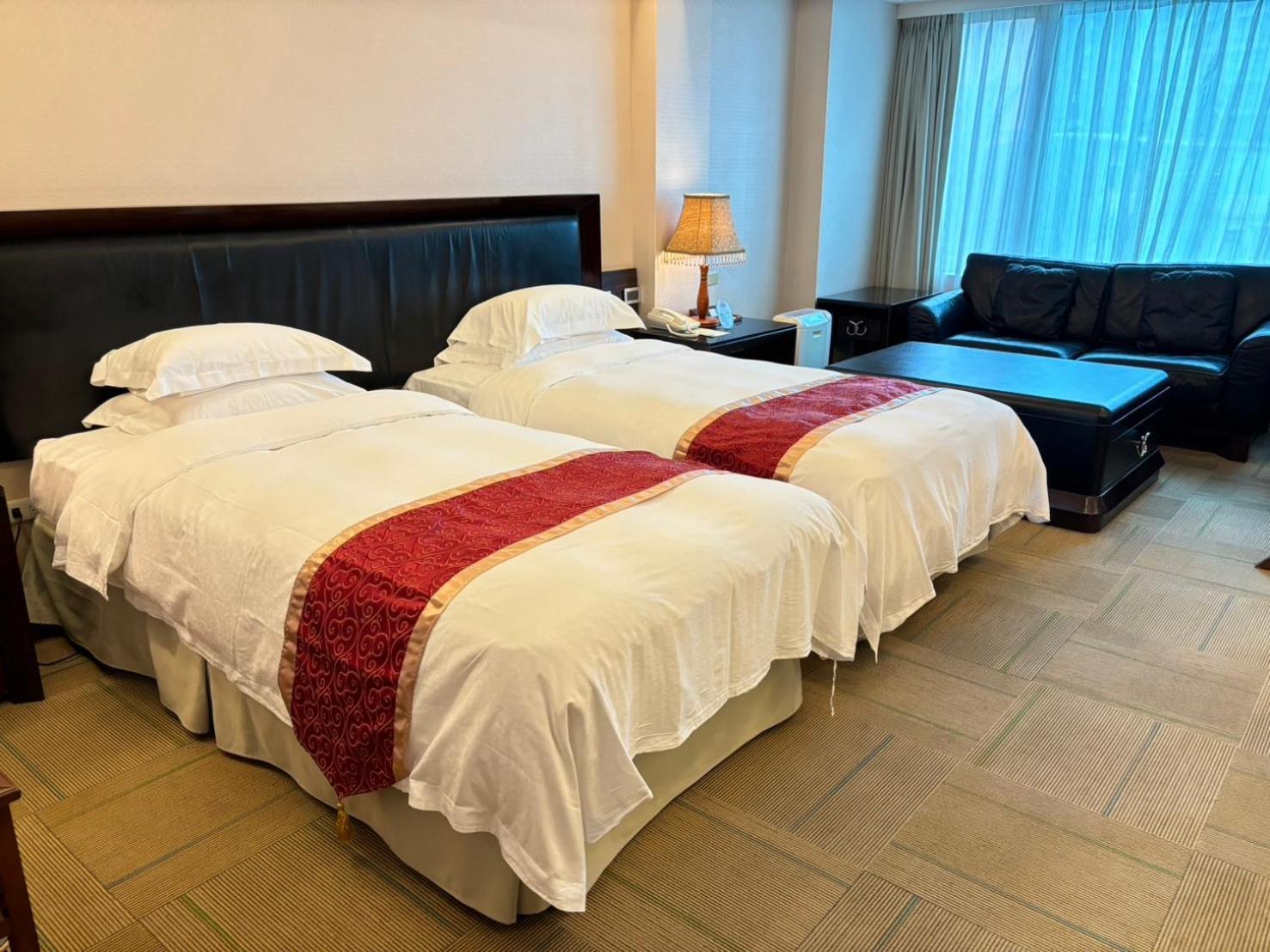 Yilan Art Spa Hotel מראה חיצוני תמונה