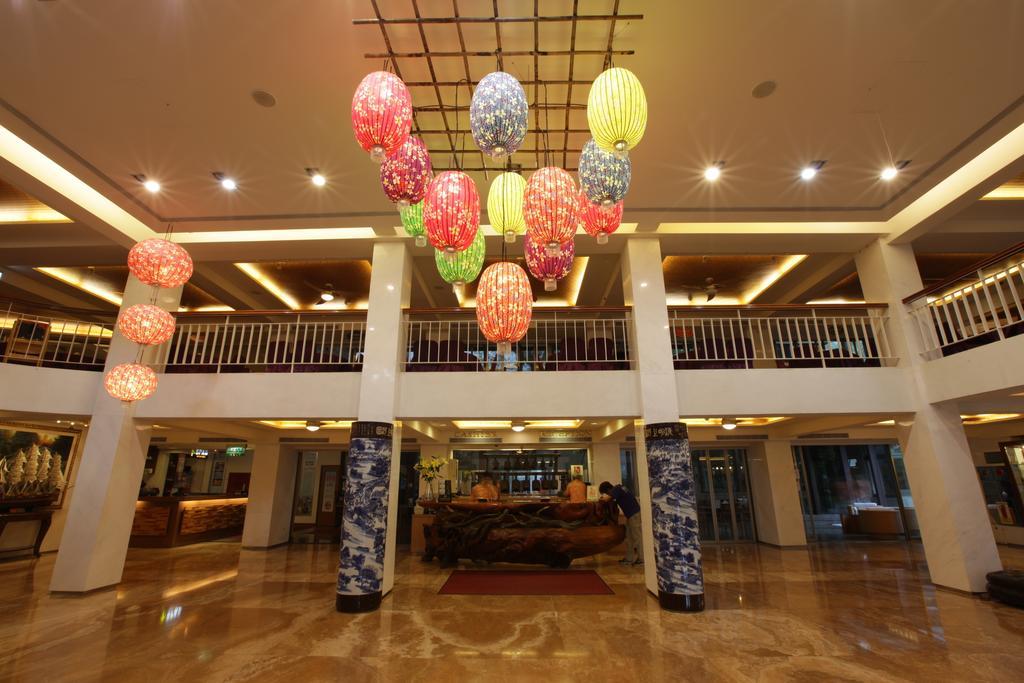 Yilan Art Spa Hotel מראה חיצוני תמונה